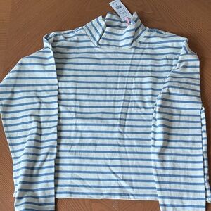 Vineyard Vines Blue and White Striped Long Sleeve Tee